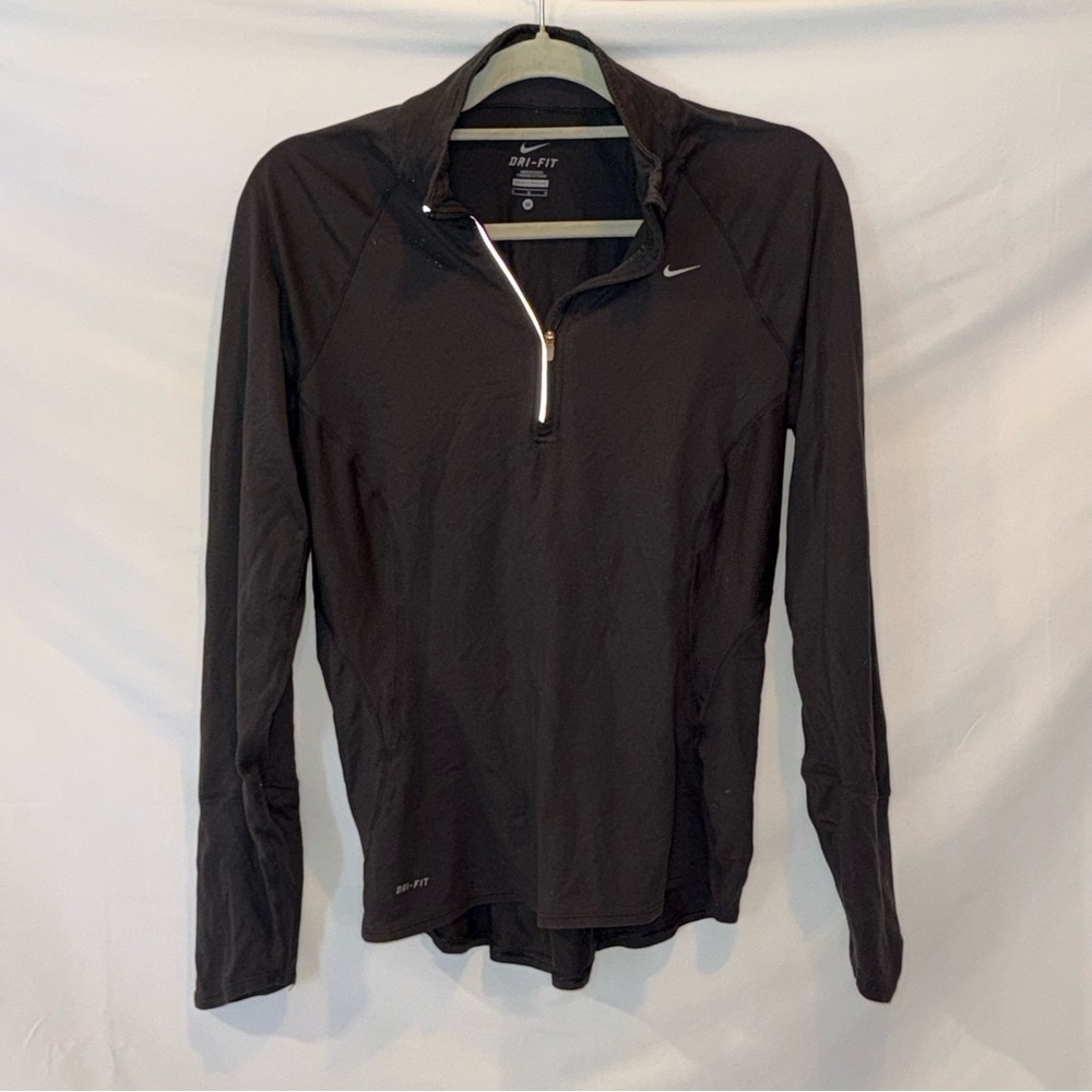 Nike Dri-FIT Half Zip Running Pullover Black M EUC Long Sleeve Athletic Top